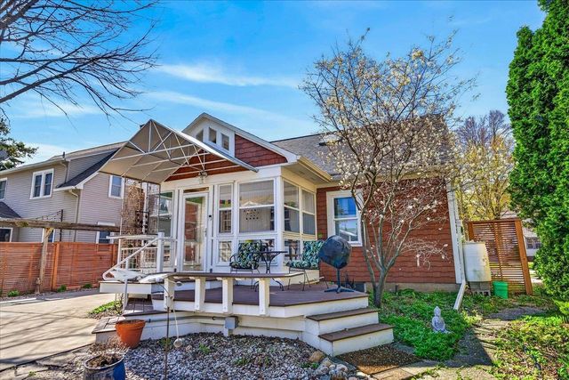 718 W Lakeside Street, Madison, WI 53715