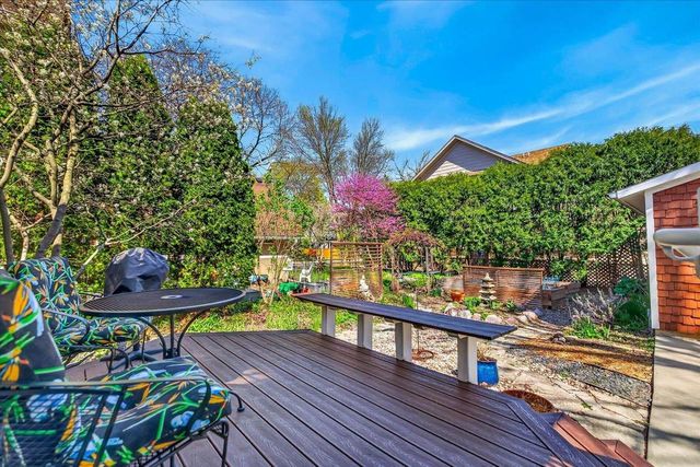 718 W Lakeside Street, Madison, WI 53715
