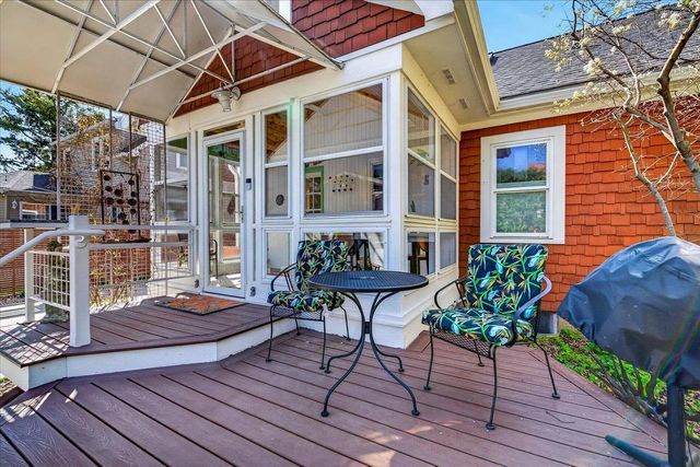 718 W Lakeside Street, Madison, WI 53715