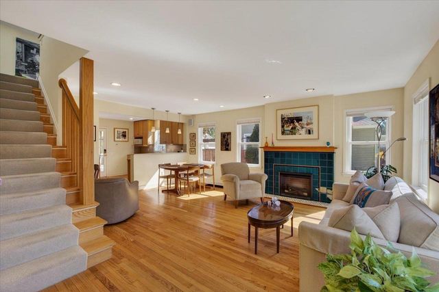 718 W Lakeside Street, Madison, WI 53715