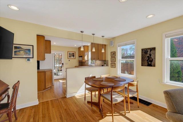 718 W Lakeside Street, Madison, WI 53715