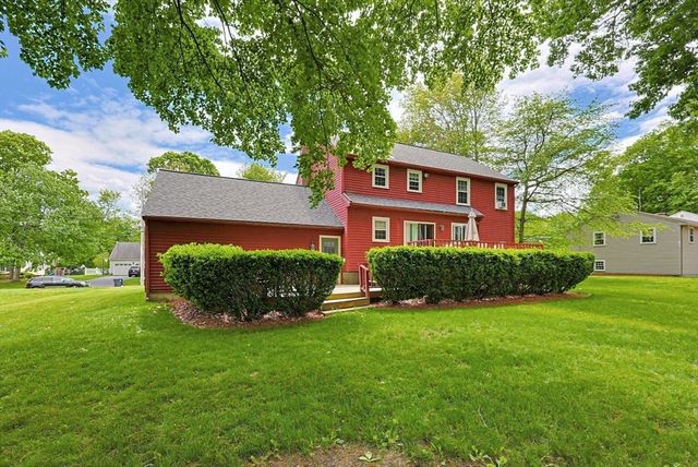 37 Jillson Cir, Milford, MA 01757