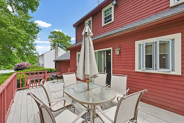 37 Jillson Cir, Milford, MA 01757