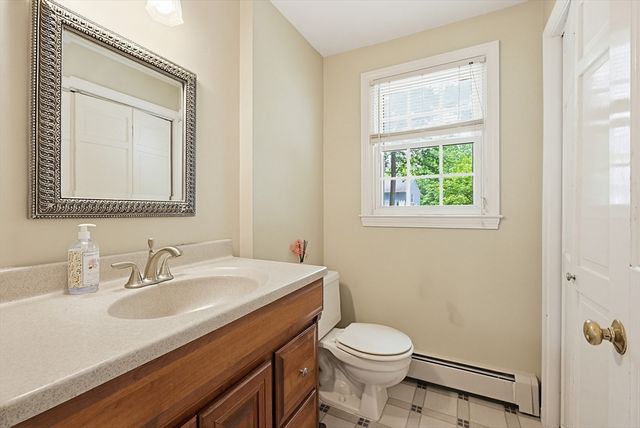 37 Jillson Cir, Milford, MA 01757