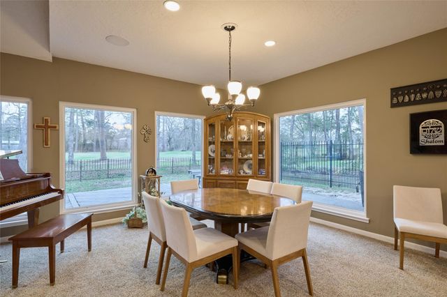 9 Huntsmans Horn Circle, The Woodlands, TX 77380