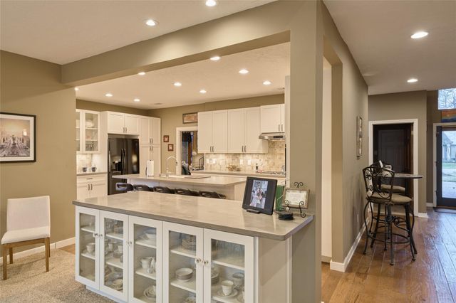 9 Huntsmans Horn Circle, The Woodlands, TX 77380