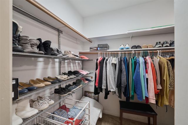 9 Huntsmans Horn Circle, The Woodlands, TX 77380