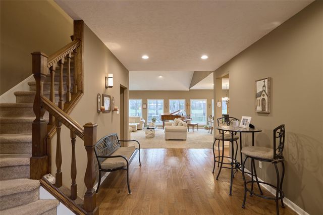 9 Huntsmans Horn Circle, The Woodlands, TX 77380