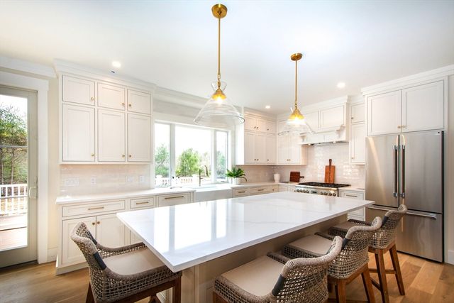 615 Keene Street, Duxbury, MA 02332