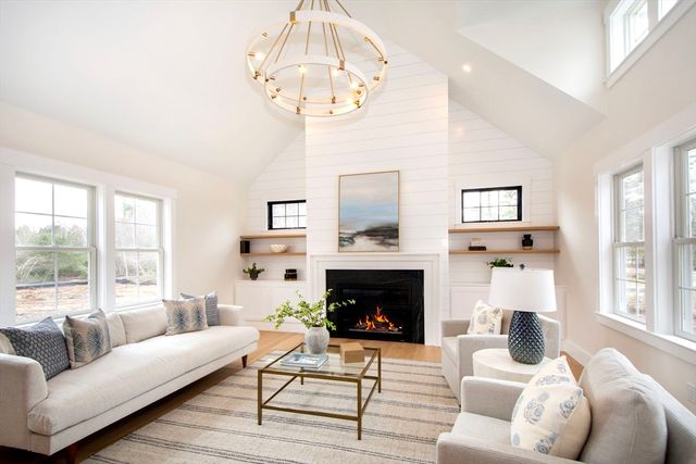 615 Keene Street, Duxbury, MA 02332