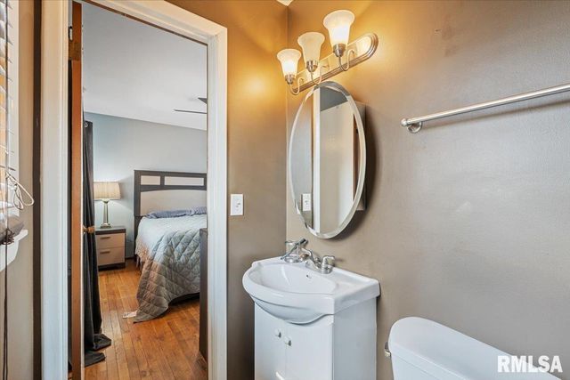 2223 W 34TH Street, Davenport, IA 52806