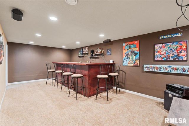 2223 W 34TH Street, Davenport, IA 52806