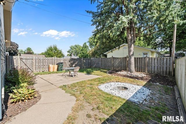 2223 W 34TH Street, Davenport, IA 52806