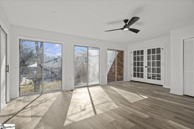 305 Weblin Street, Spartanburg, SC 29306