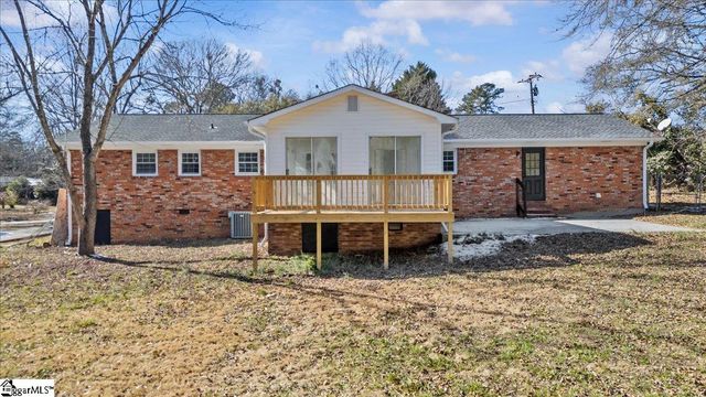 305 Weblin Street, Spartanburg, SC 29306