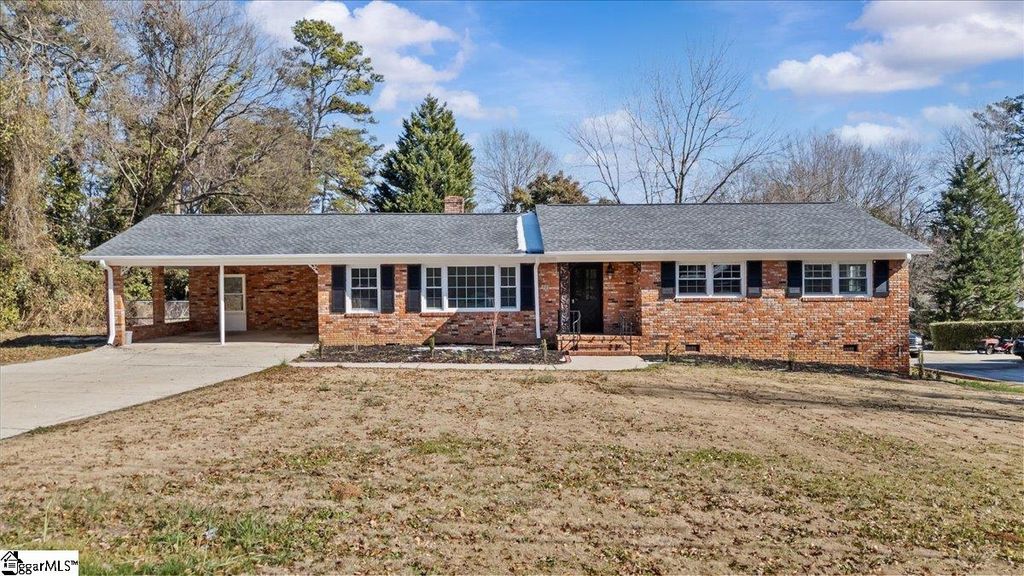 305 Weblin Street, Spartanburg, SC 29306
