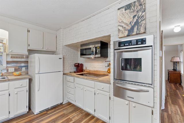 137 & 145 Jay Tee, Fairfield Bay, AR 72088