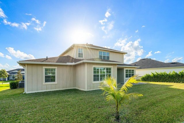 916 Hookline Circle, Loxahatchee, FL 33470