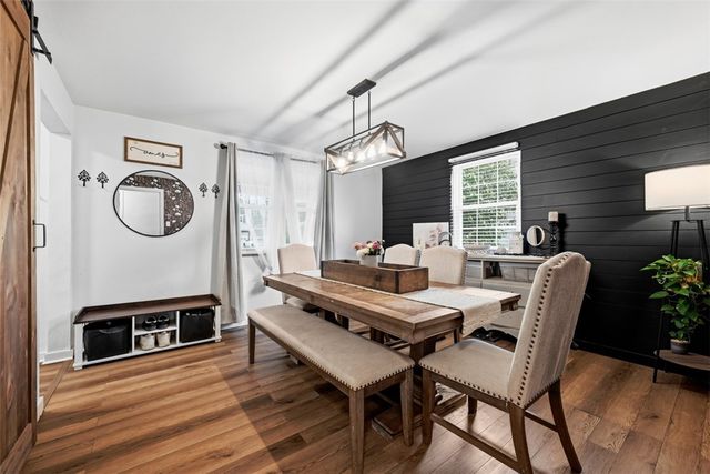 112 Kenmont Ave, Lower Burrell, PA 15068