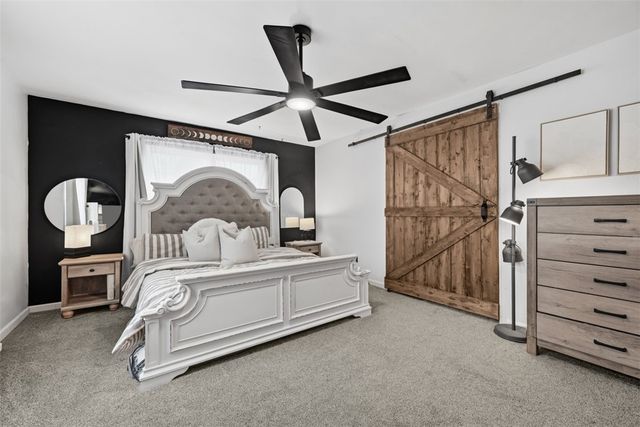 112 Kenmont Ave, Lower Burrell, PA 15068