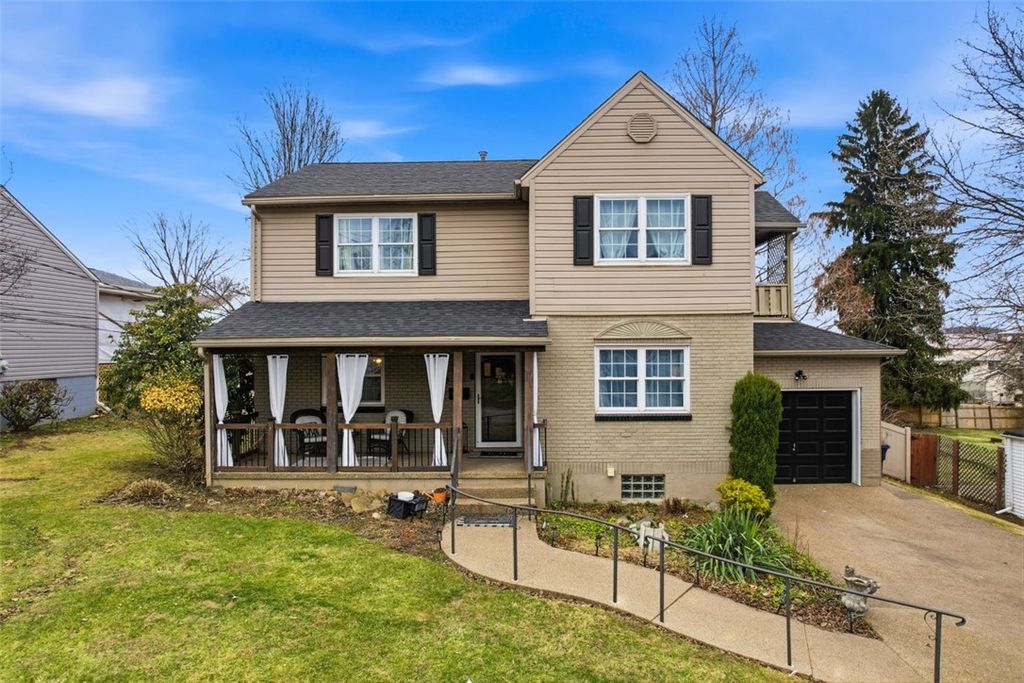 112 Kenmont Ave, Lower Burrell, PA 15068