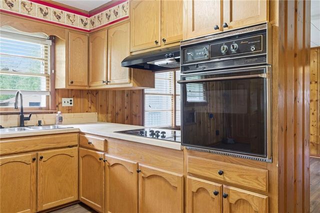 114 Davis Drive, Cartersville, GA 30120