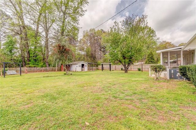 114 Davis Drive, Cartersville, GA 30120