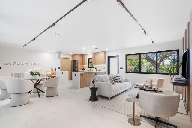2020 NE 54th, Fort Lauderdale, FL 33308