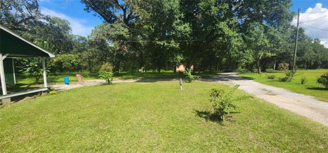 6066 Todd Acres Drive, Theodore, AL 36582