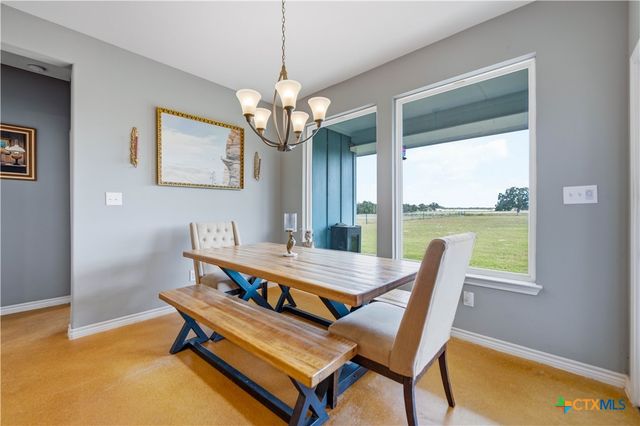 5476 County Road 427, Stockdale, TX 78160