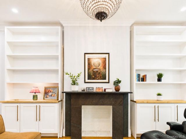 3 Jardine Place, Brooklyn, NY 11233