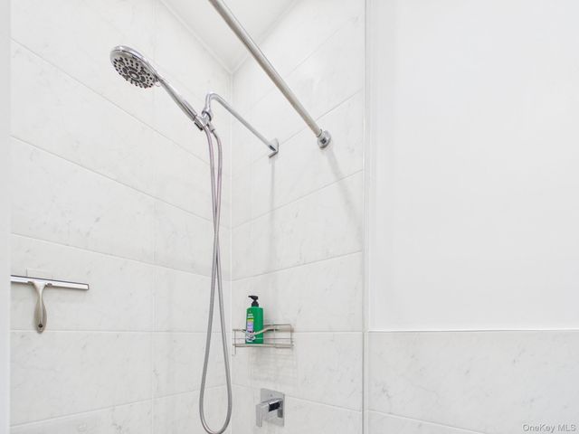 3 Jardine Place, Brooklyn, NY 11233