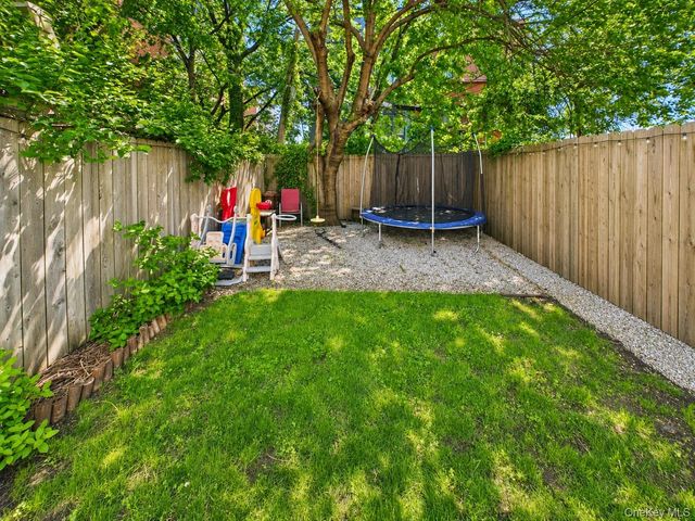 3 Jardine Place, Brooklyn, NY 11233