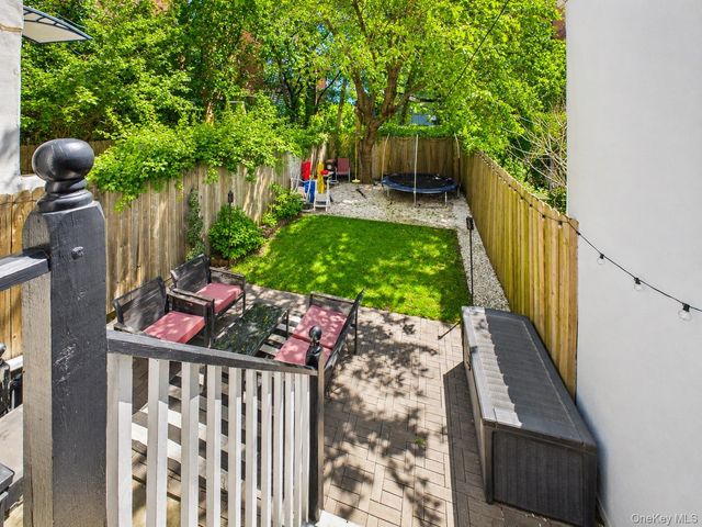 3 Jardine Place, Brooklyn, NY 11233