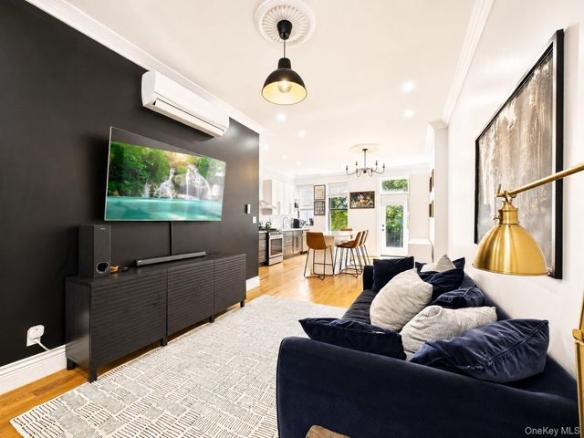 3 Jardine Place, Brooklyn, NY 11233