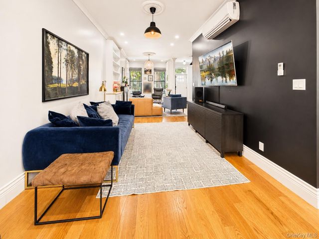 3 Jardine Place, Brooklyn, NY 11233