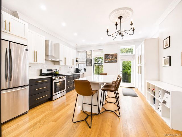 3 Jardine Place, Brooklyn, NY 11233