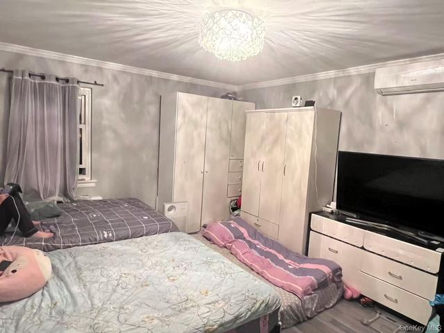 14412 68th Road, Flushing, NY 11367
