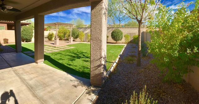 25809 N 107th Drive, Peoria, AZ 85383