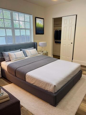 571 NE 67th 3, Miami, FL 33138