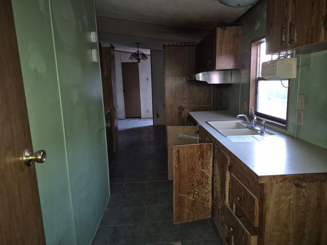 2201 Cadiz Circle, Granbury, TX 76048