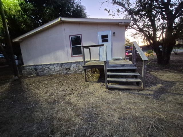 2201 Cadiz Circle, Granbury, TX 76048