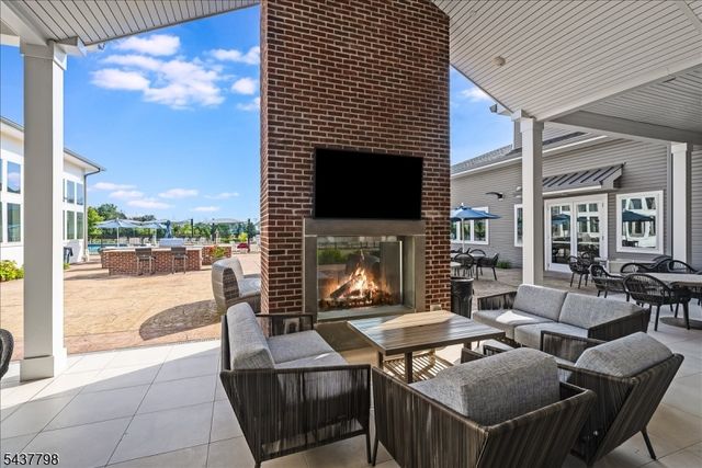 1 Vanderbilt Blvd 309, Florham Park Boro, NJ 07932