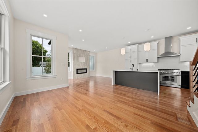 11 Jasset St 11, Newton, MA 02458
