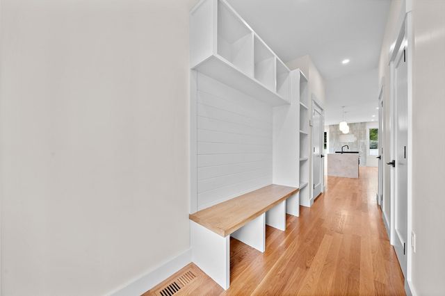 11 Jasset St 11, Newton, MA 02458
