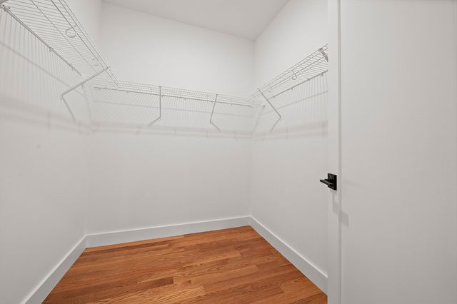 11 Jasset St 11, Newton, MA 02458