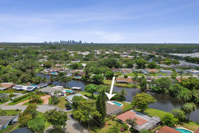 3560 Lloyd Drive, Oakland Park, FL 33309