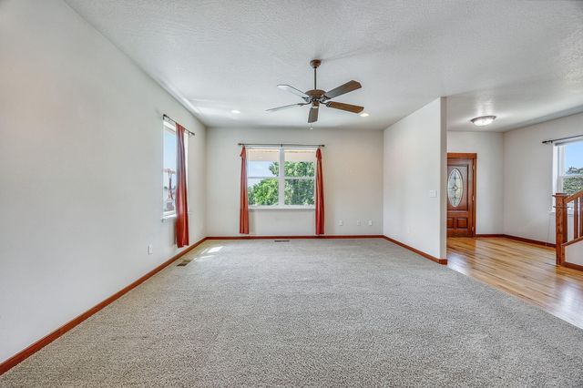 331 Patricia Lane, Eagle Point, OR 97524
