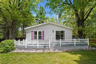 15 Backache Bend, Seville Twp, MI 48832