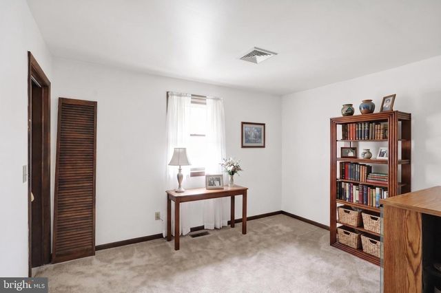 620 GOUGLERSVILLE RD, Reading, PA 19608